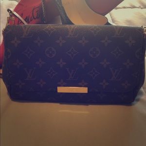 Louis Vuitton favorite MM